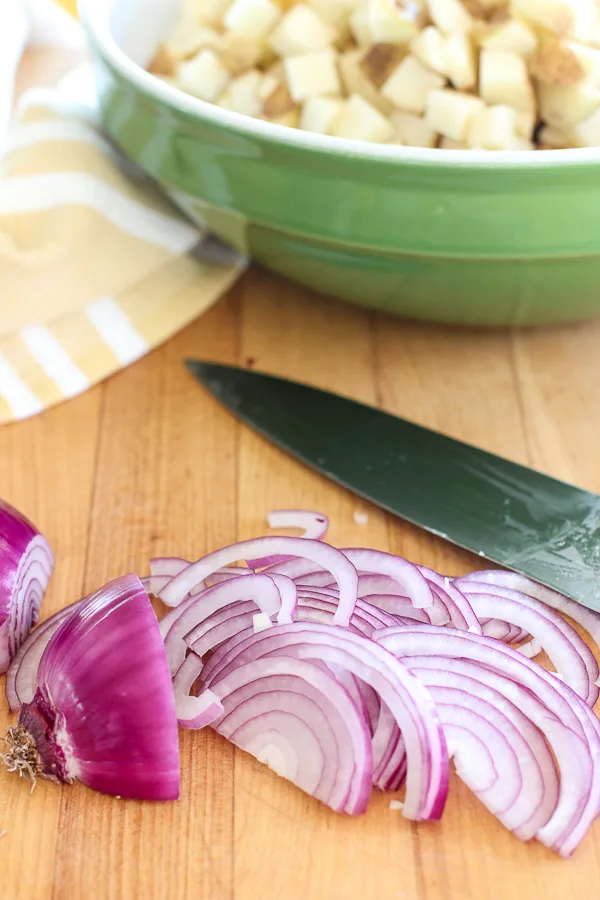 The red onion sliced.