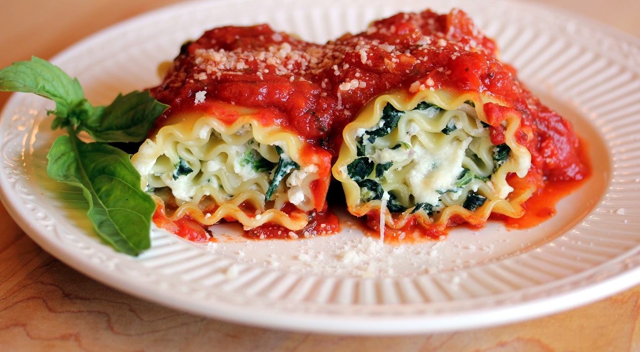 Spinach And Cheese Lasagna Roll Ups With Spicy Marinara Lisa S