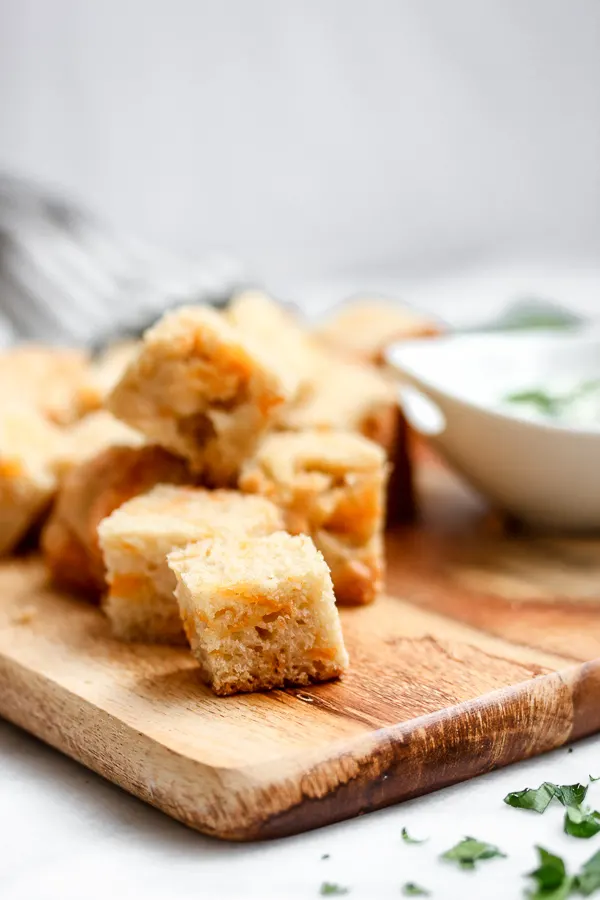 Cubed Beer Cheese Bread
