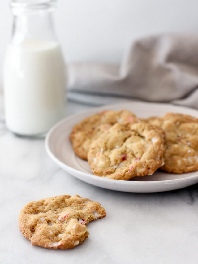 The Most Delicious White Chocolate Candy Cane Cookies Story Lisa's