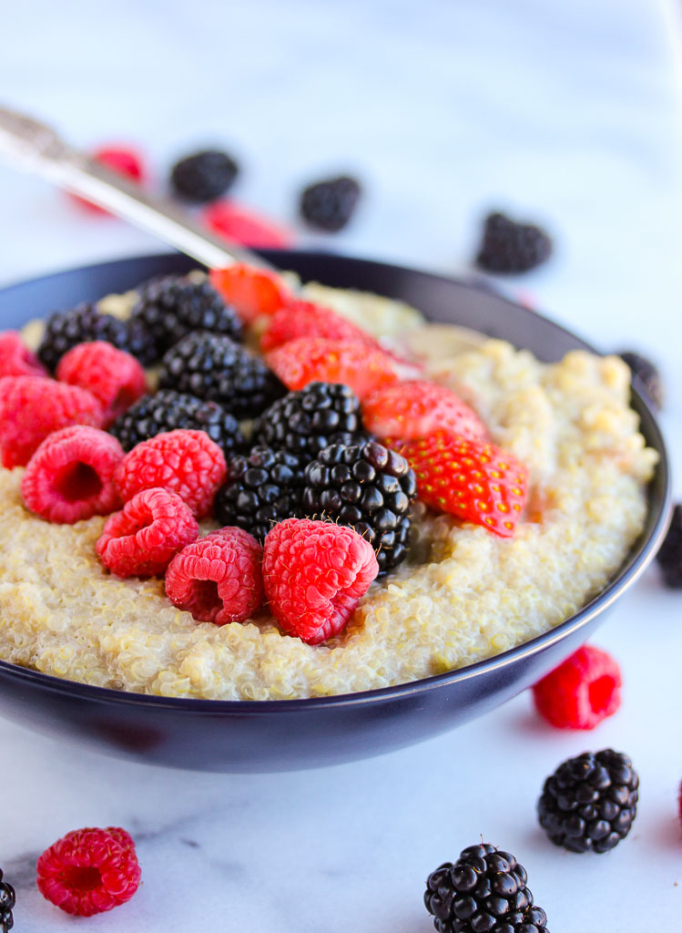 Banana Bread Quinoa Breakfast Bowls