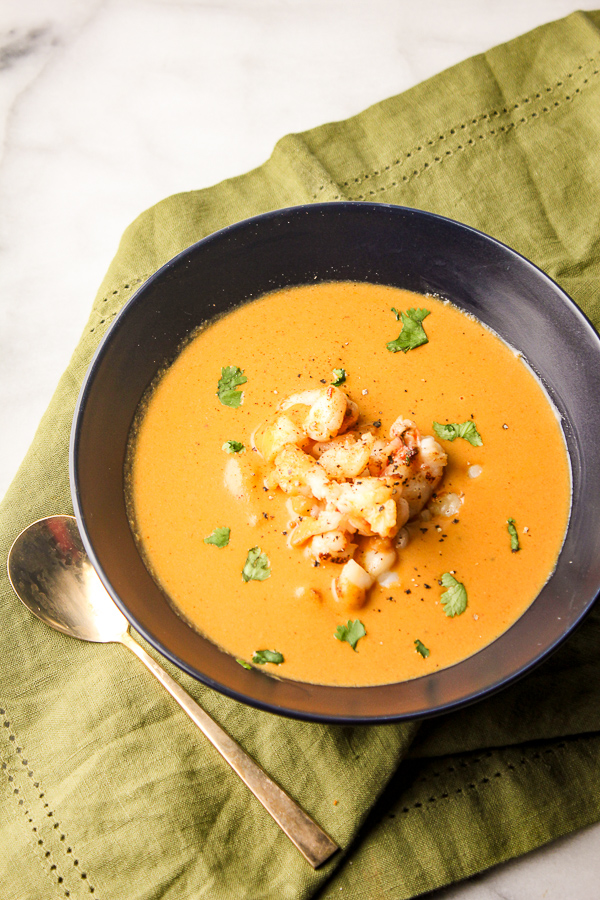 CREAMY LOBSTER BISQUE, SOUP, SEAFOOD