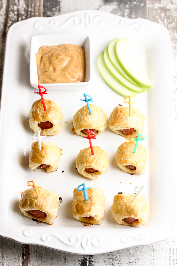 Klement's cheddar bratwurst combines with puff pastry along with an easy dipping sauce to create these scrumptious cheddar puff pastry bratwurst bites.