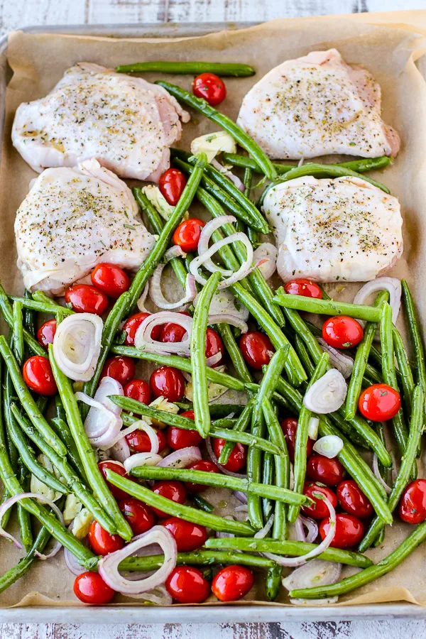 Italian Style Sheet Pan Chicken and Green Beans