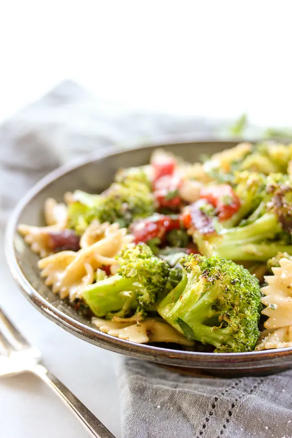 Roasted Broccoli Summer Pasta Salad - Lisa's Dinnertime Dish