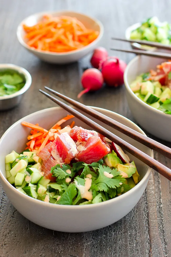 Poke Bowl with spicy sauce